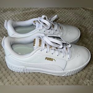 6.5 Puma Carina 2.0 Sneaker - Women's